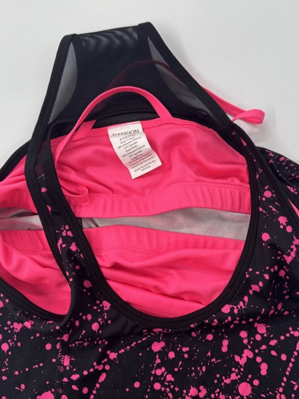 Danskin Now Top Womens Small Semi-Fitted Black Pink Razorback Built in Bra NEW - Picture 4 of 8